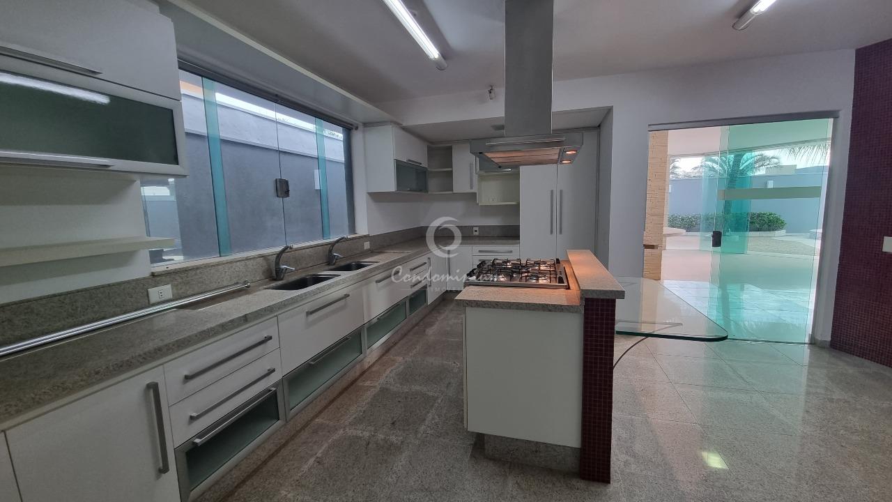 Casa de Condomínio com 3 quartos à venda, 390m² — foto 25 de 52