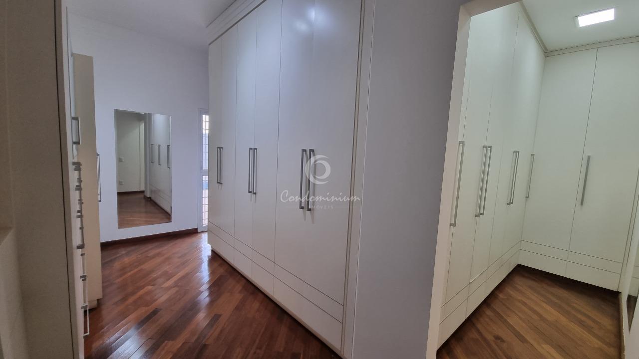 Casa de Condomínio com 3 quartos à venda, 390m² — foto 16 de 52