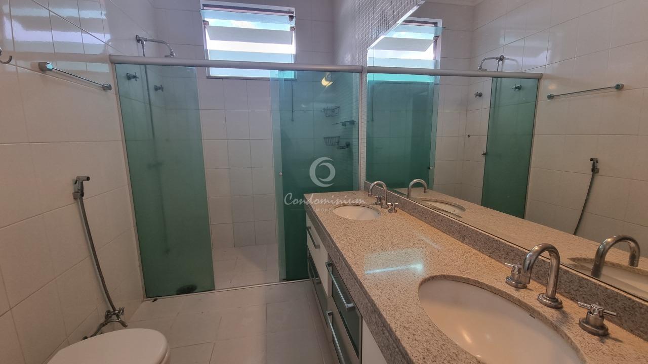Casa de Condomínio com 3 quartos à venda, 390m² — foto 17 de 52