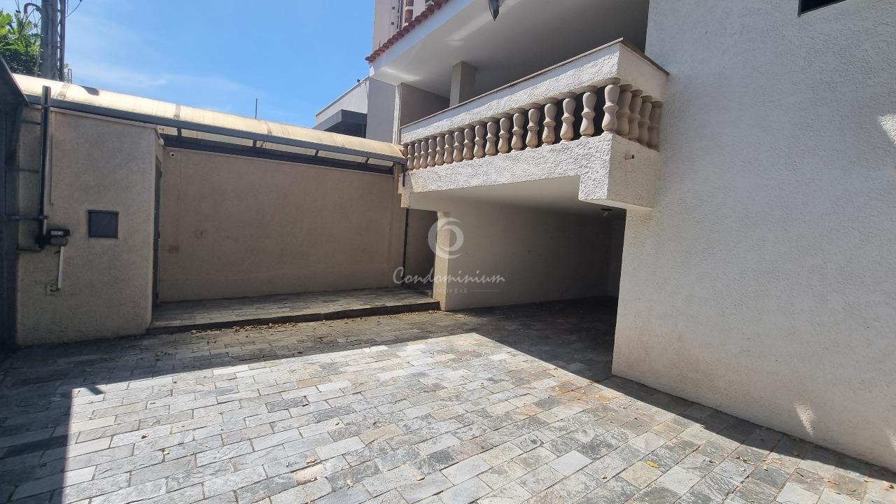 Casa com 3 quartos à venda, 380m² — foto 4 de 25