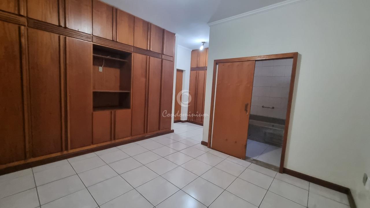 Casa com 3 quartos à venda, 380m² — foto 23 de 25