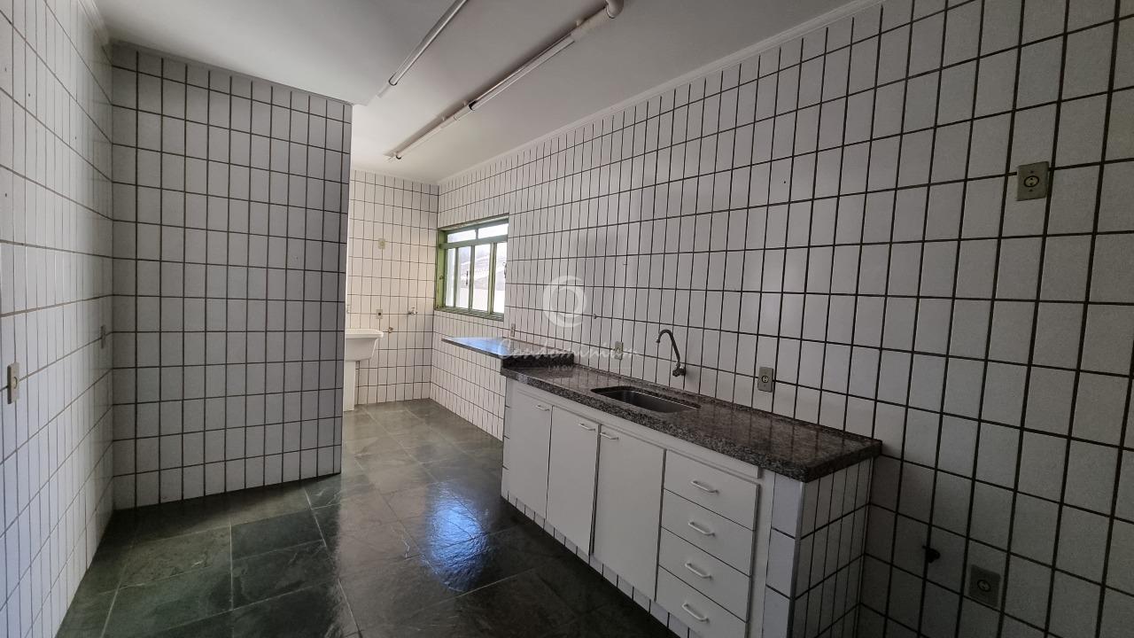 Prédio comercial com 36 quartos à venda, 1959m² — foto 12 de 22