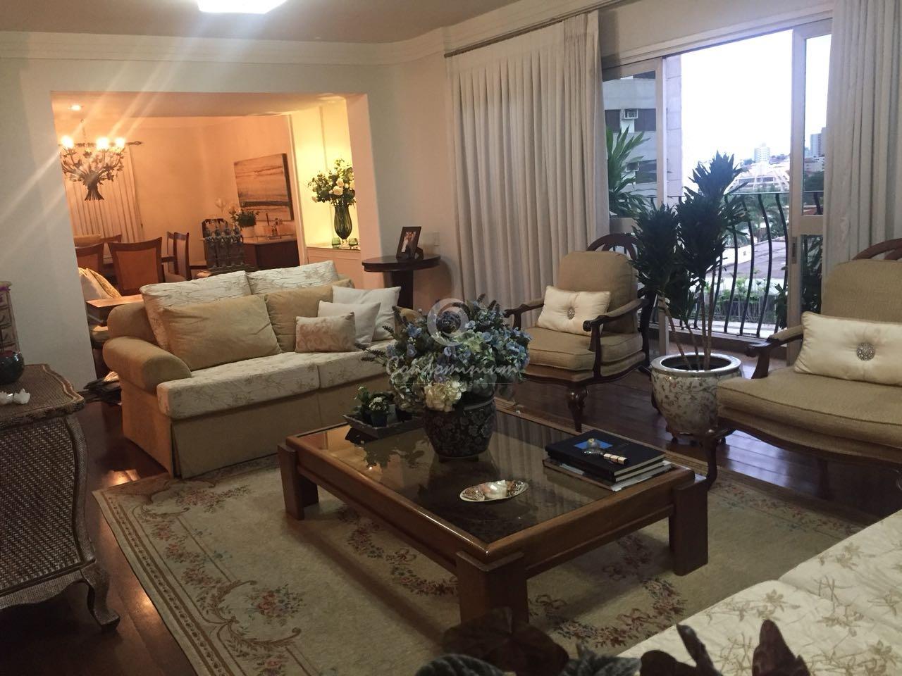 Apartamento com 3 quartos à venda, 268m² — foto 8 de 29