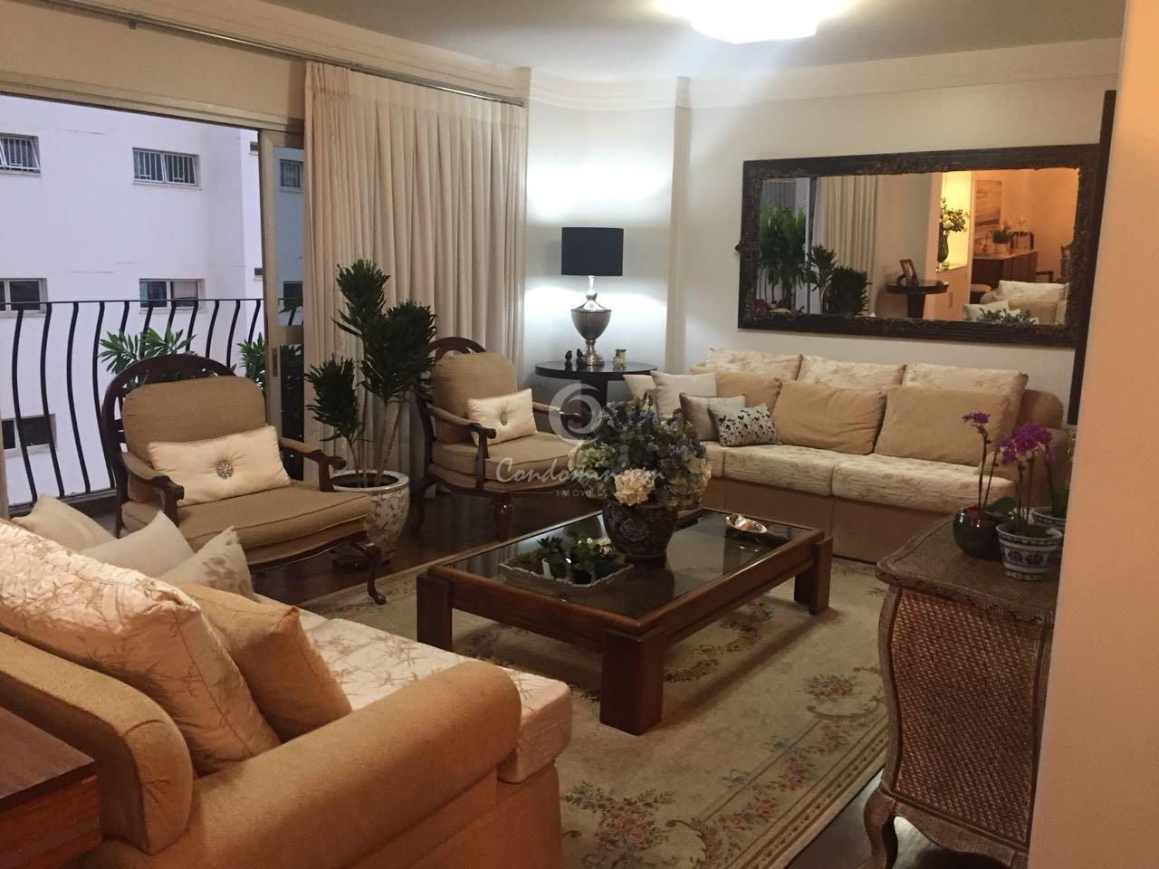 Apartamento com 3 quartos à venda, 268m² — foto 1 de 29