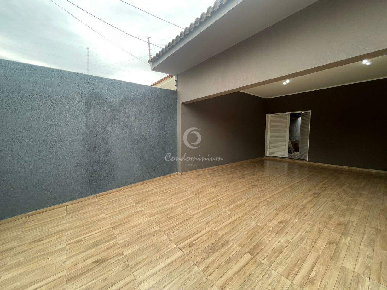 Casa com 4 quartos à venda, 450m² — foto 3 de 21