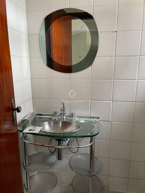 Casa com 4 quartos à venda, 450m² — foto 6 de 21