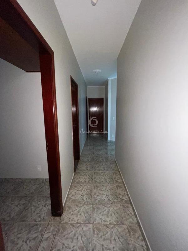 Casa com 4 quartos à venda, 450m² — foto 20 de 21