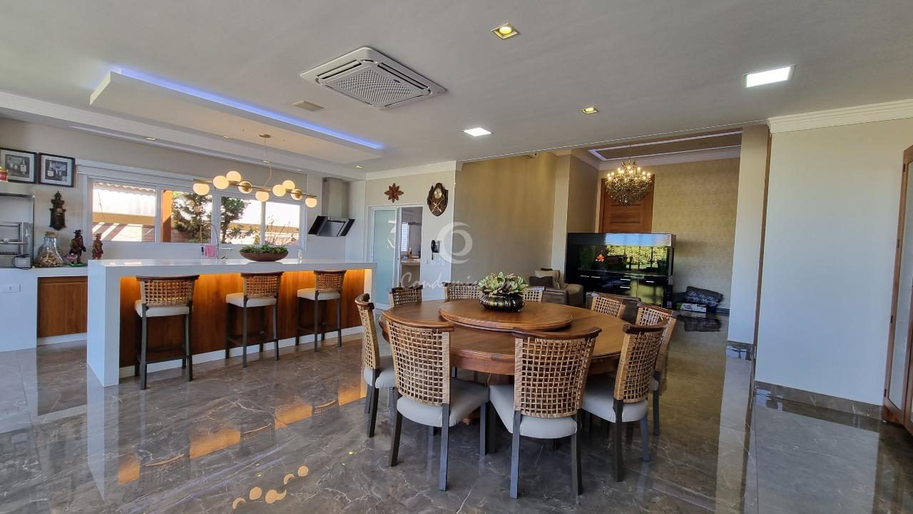 Casa de Condomínio com 4 quartos à venda, 530m² — foto 4 de 37
