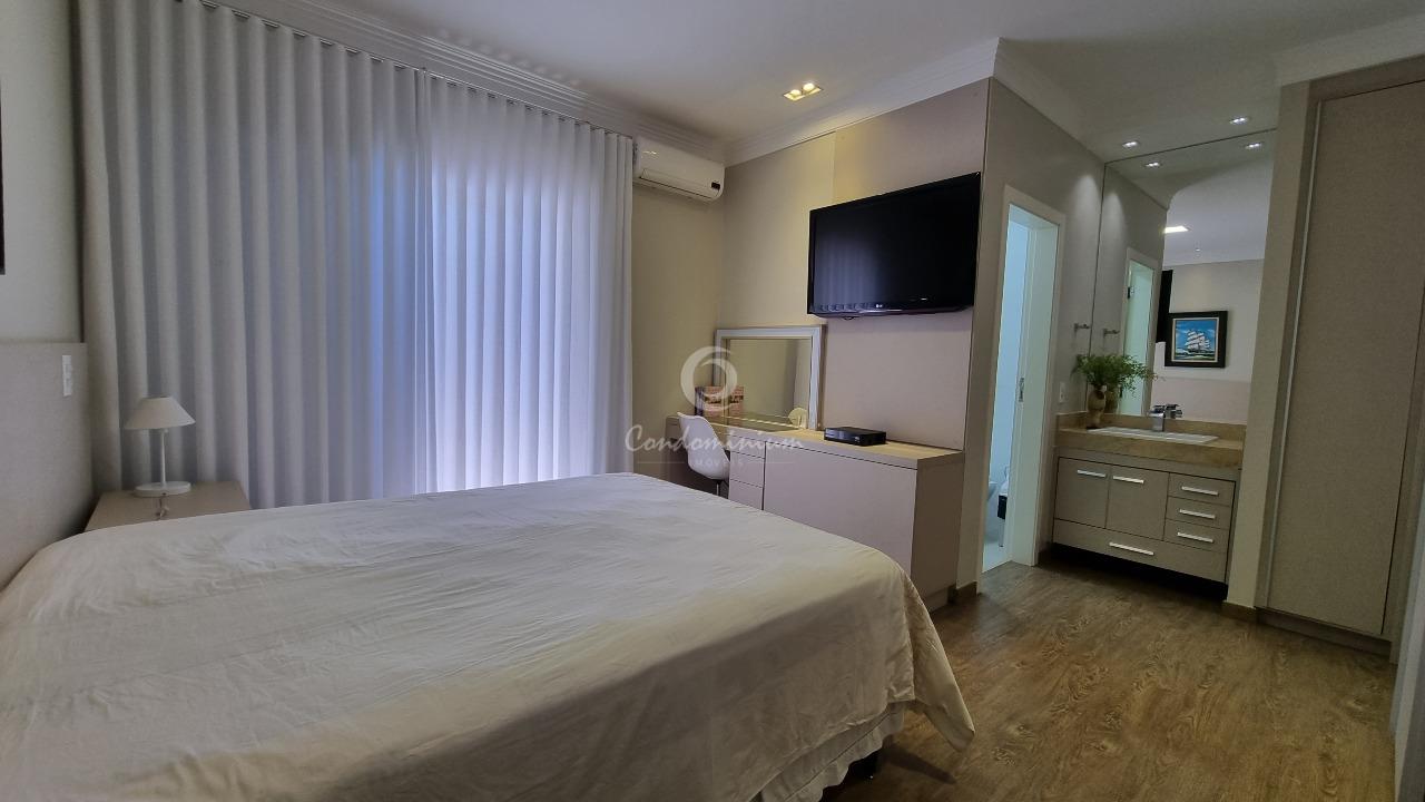 Casa de Condomínio com 4 quartos à venda, 530m² — foto 18 de 37