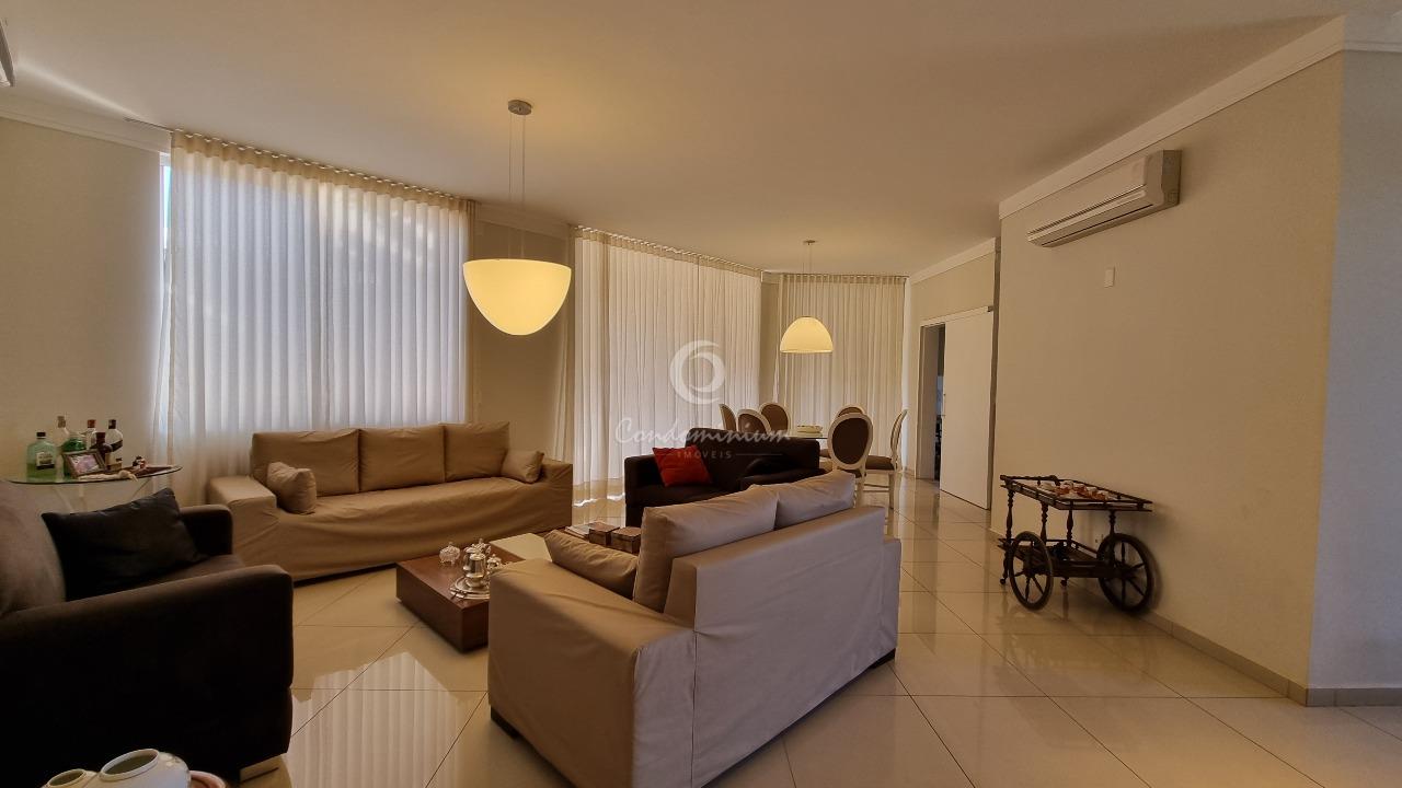 Casa de Condomínio com 3 quartos à venda, 255m² — foto 13 de 33