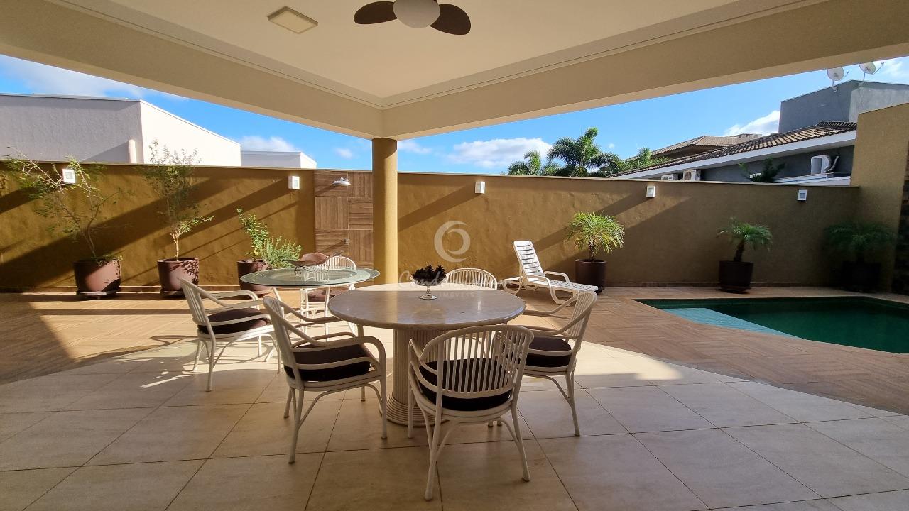 Casa de Condomínio com 3 quartos à venda, 255m² — foto 8 de 33