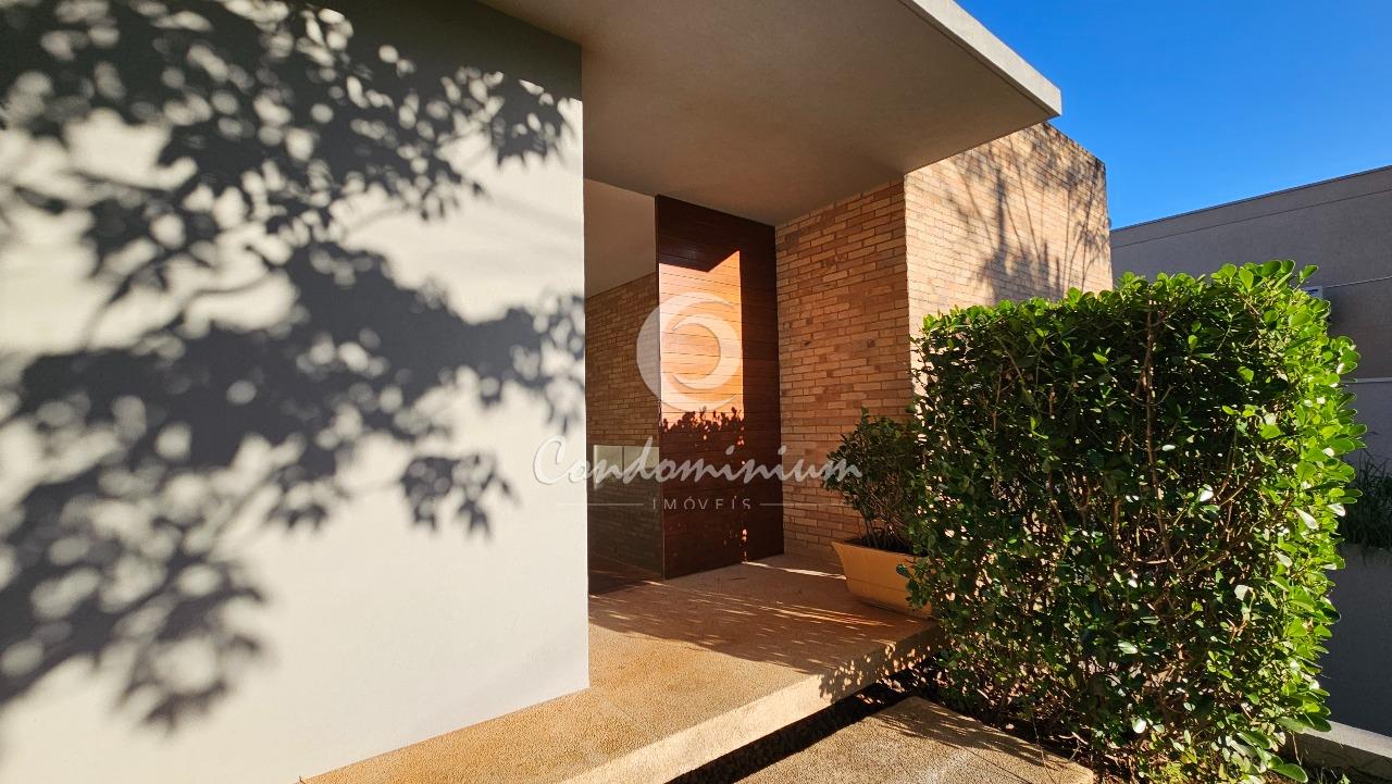 Casa de Condomínio com 3 quartos à venda, 280m² — foto 3 de 31