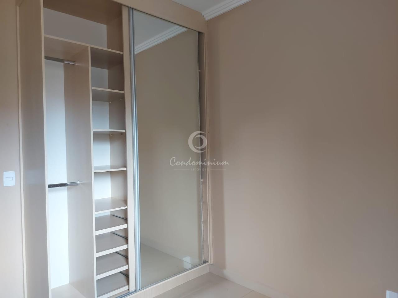 Casa de Condomínio com 3 quartos à venda, 200m² — foto 16 de 19
