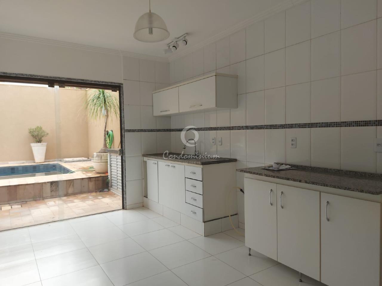 Casa de Condomínio com 3 quartos à venda, 200m² — foto 10 de 19