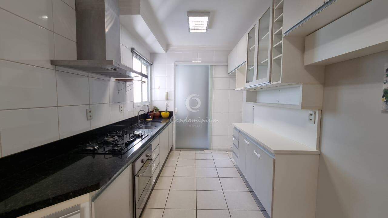 Apartamento com 3 quartos à venda, 104m² — foto 12 de 25