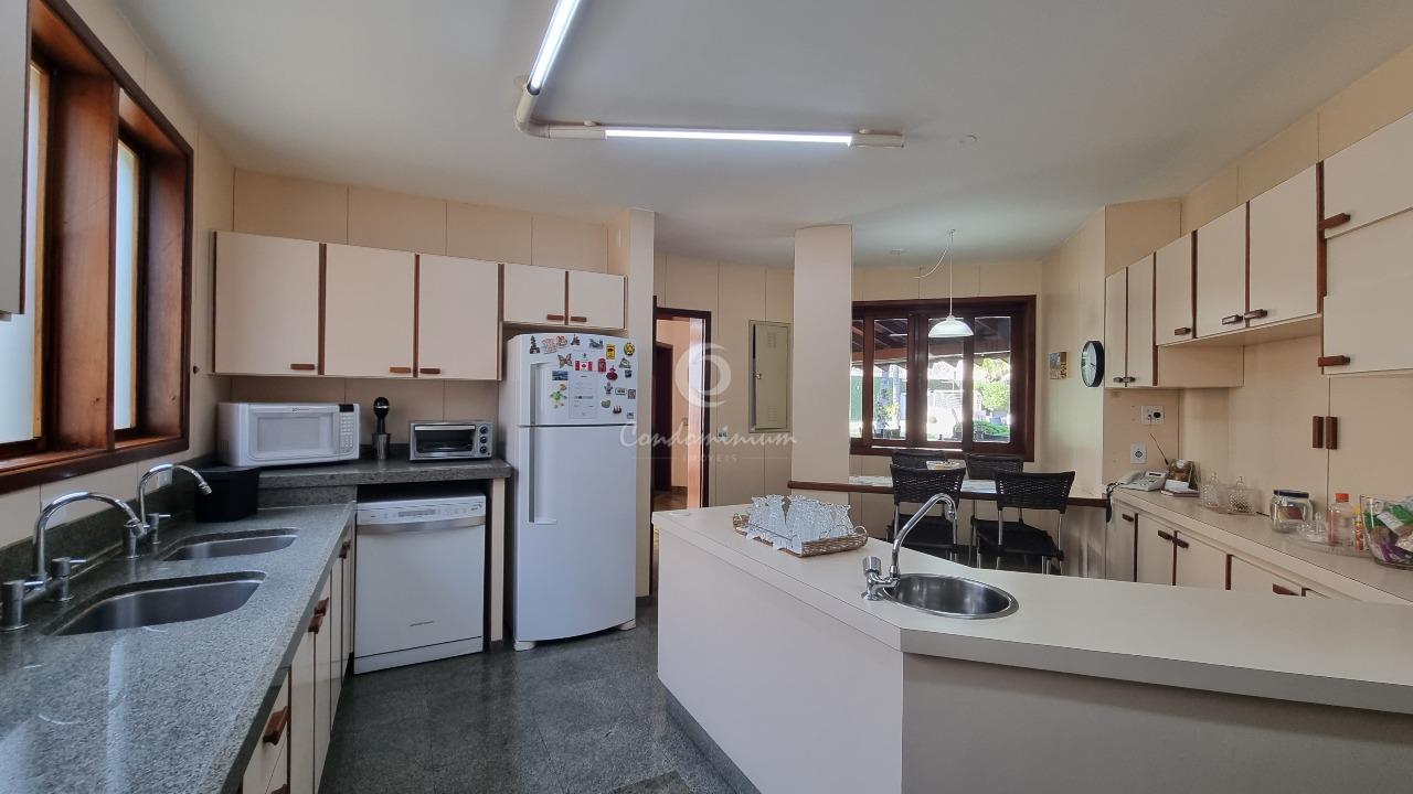 Casa de Condomínio com 6 quartos à venda, 750m² — foto 9 de 41