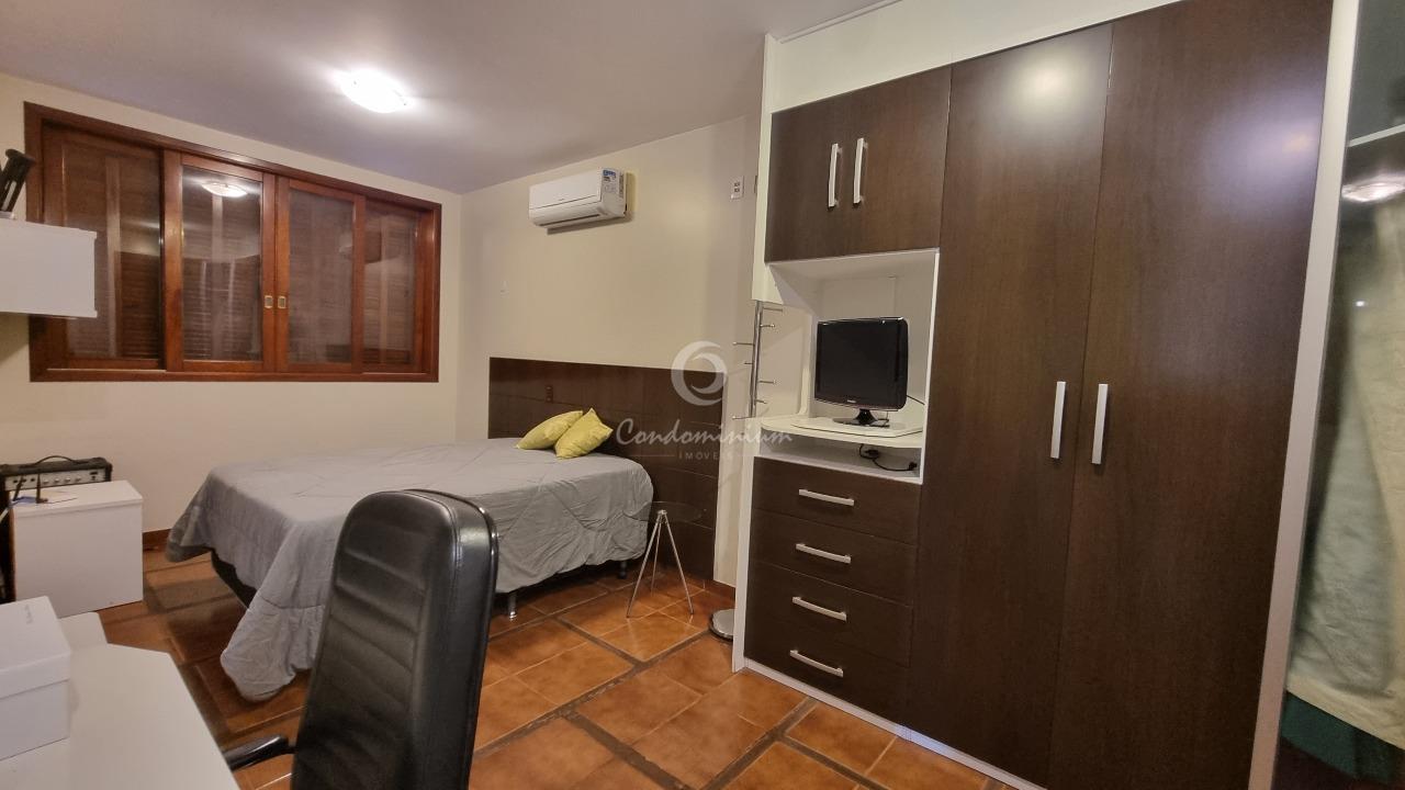 Casa de Condomínio com 6 quartos à venda, 750m² — foto 22 de 41