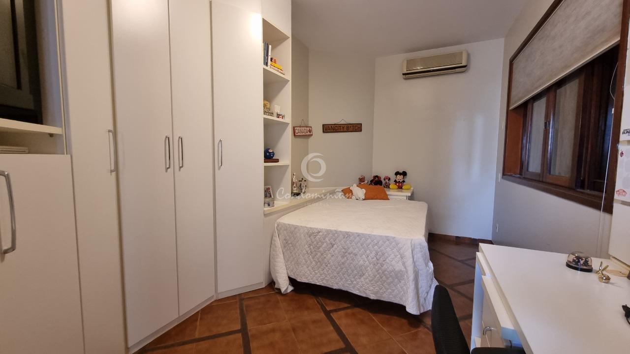 Casa de Condomínio com 6 quartos à venda, 750m² — foto 28 de 41