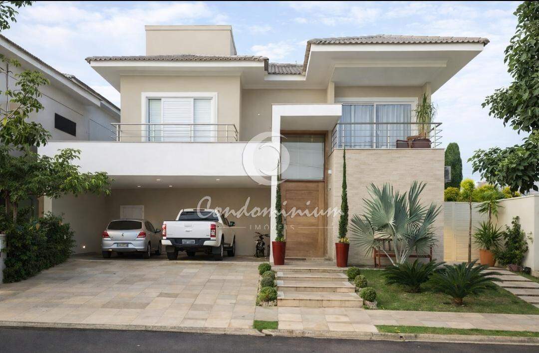 Casa de Condomínio com 4 quartos à venda, 450m² — foto 1 de 33