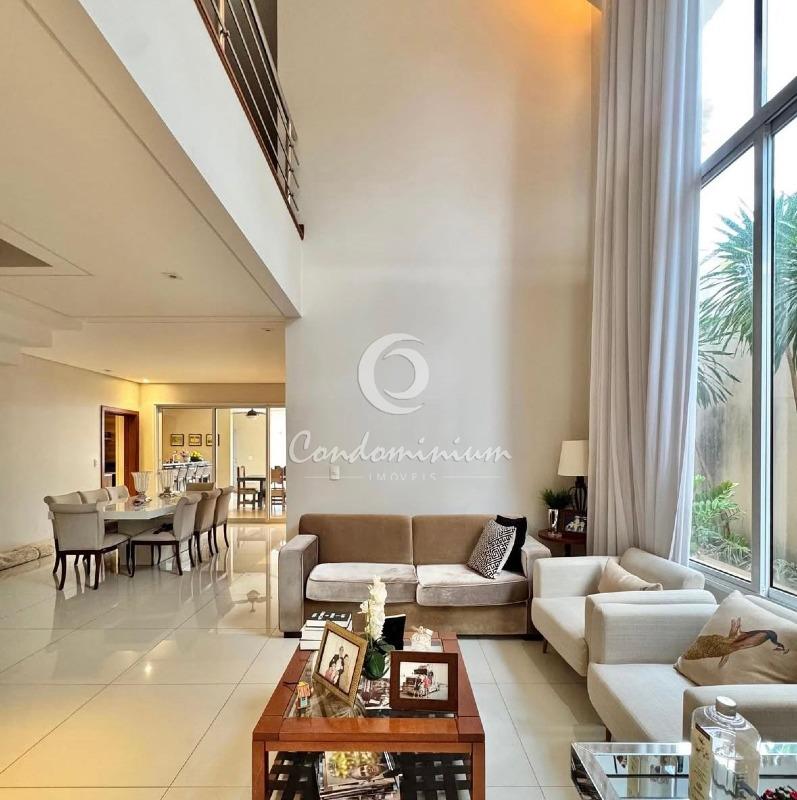 Casa de Condomínio com 4 quartos à venda, 450m² — foto 3 de 33