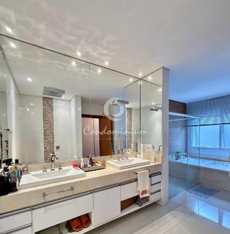 Casa de Condomínio com 4 quartos à venda, 450m² — foto 11 de 33