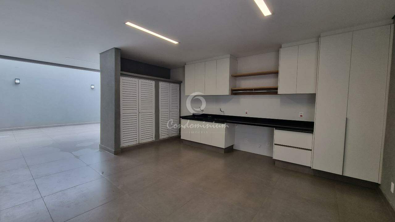 Casa de Condomínio com 4 quartos à venda, 800m² — foto 13 de 41