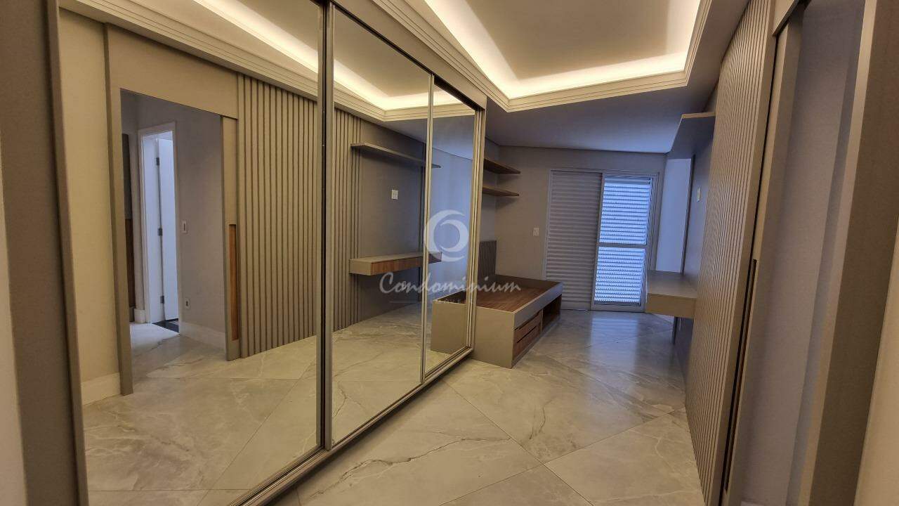 Casa de Condomínio com 4 quartos à venda, 800m² — foto 30 de 41