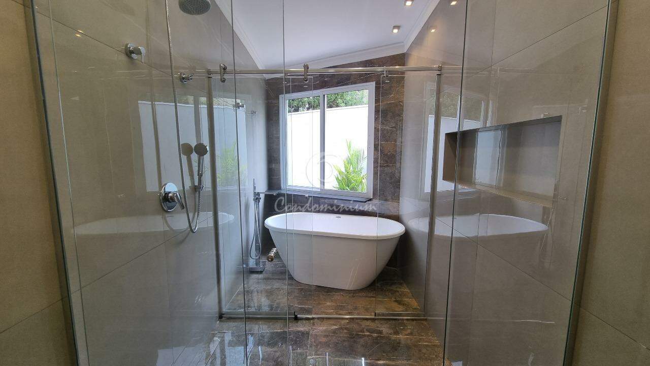 Casa de Condomínio com 4 quartos à venda, 800m² — foto 28 de 41