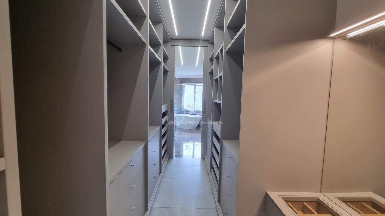 Casa de Condomínio com 4 quartos à venda, 800m² — foto 23 de 41