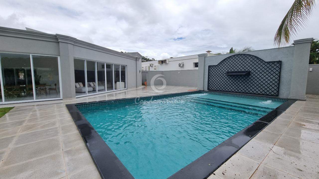 Casa de Condomínio com 4 quartos à venda, 800m² — foto 17 de 41