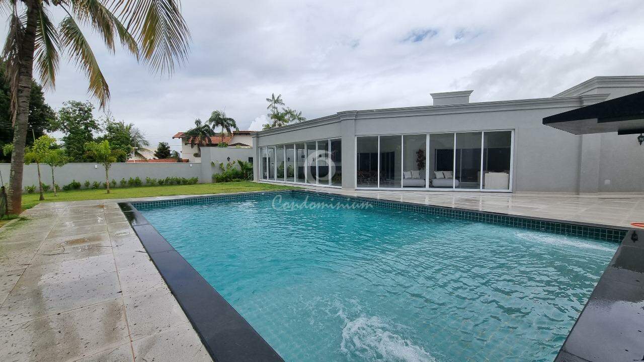 Casa de Condomínio com 4 quartos à venda, 800m² — foto 1 de 41