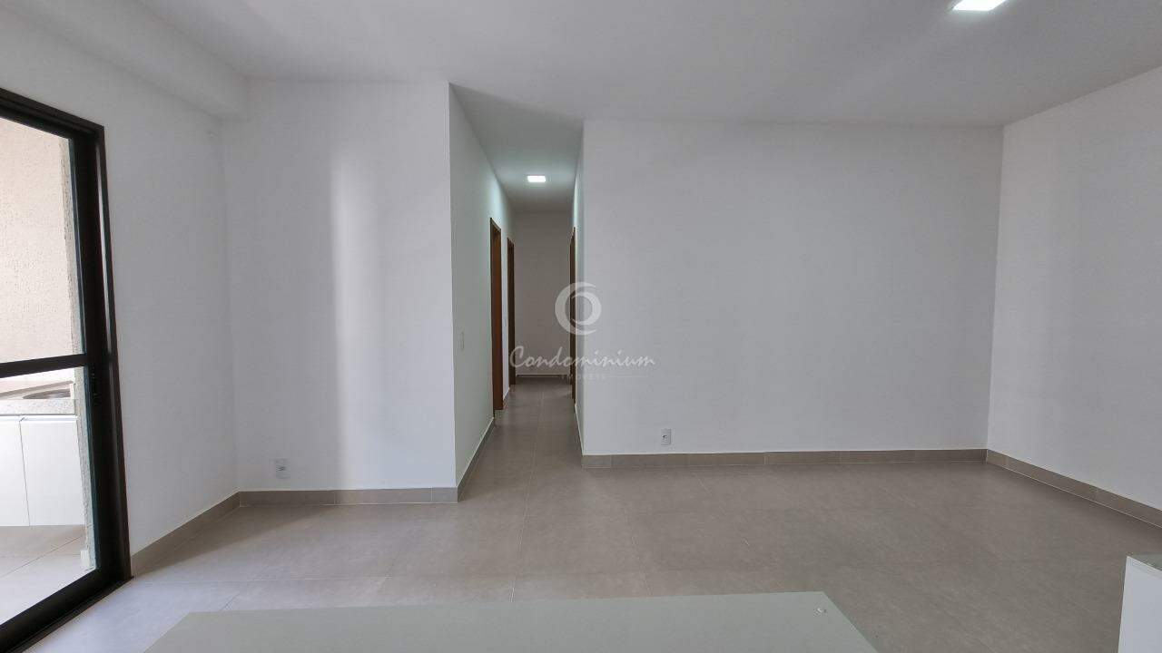 Apartamento com 3 quartos à venda, 80m² — foto 8 de 15
