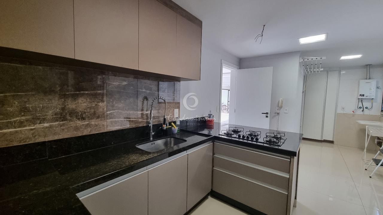 Apartamento com 3 quartos à venda, 157m² — foto 18 de 31