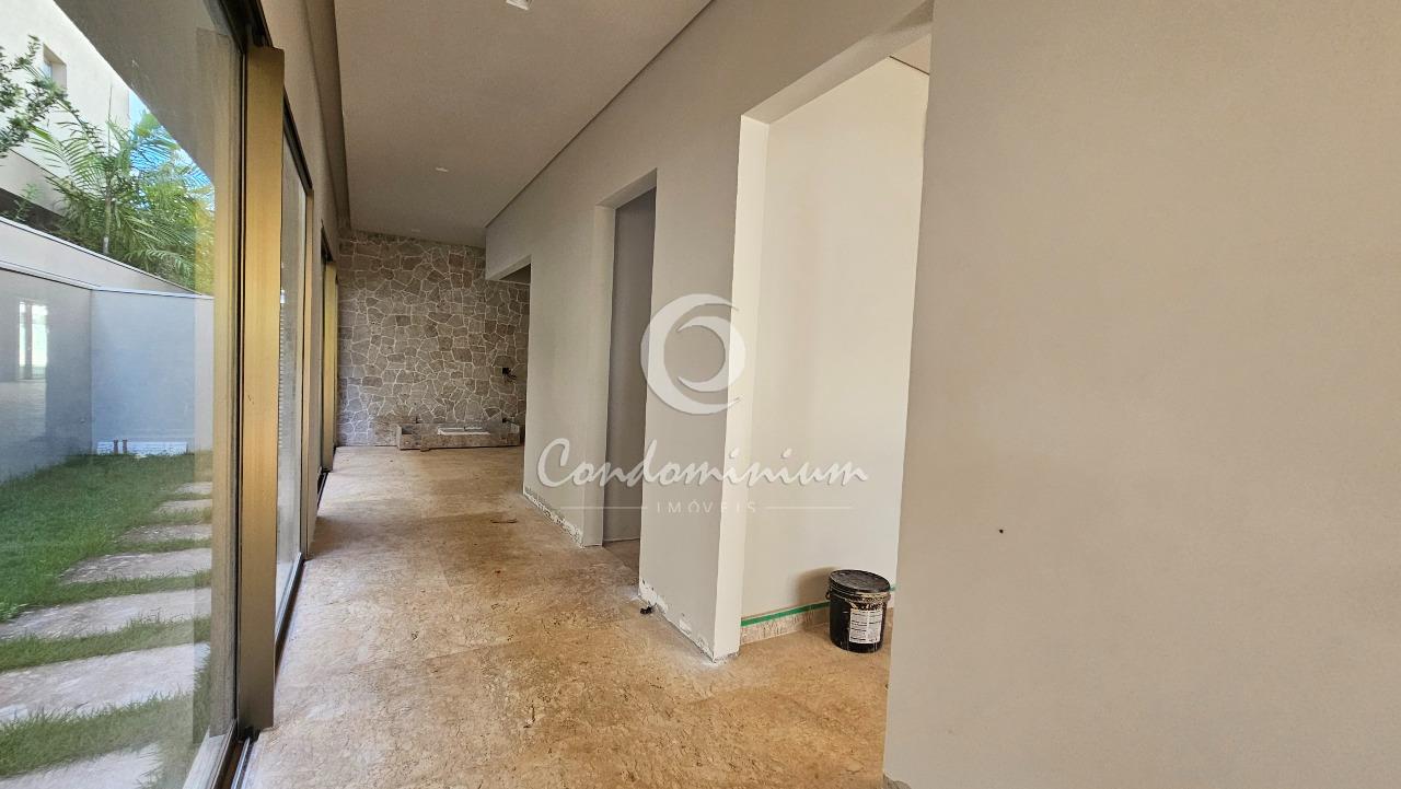 Casa de Condomínio com 4 quartos à venda, 467m² — foto 4 de 42