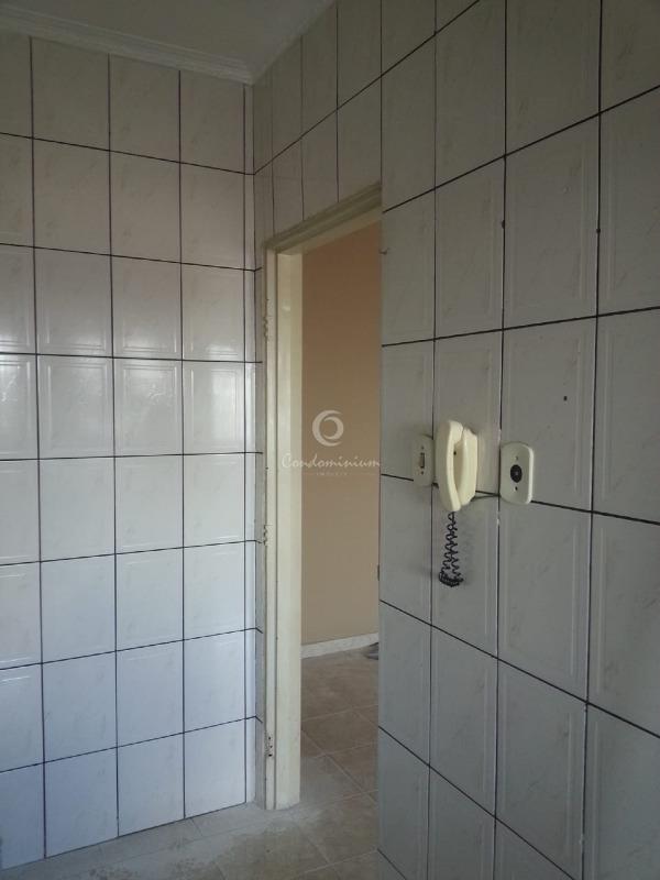 Apartamento com 3 quartos à venda, 72m² — foto 3 de 7