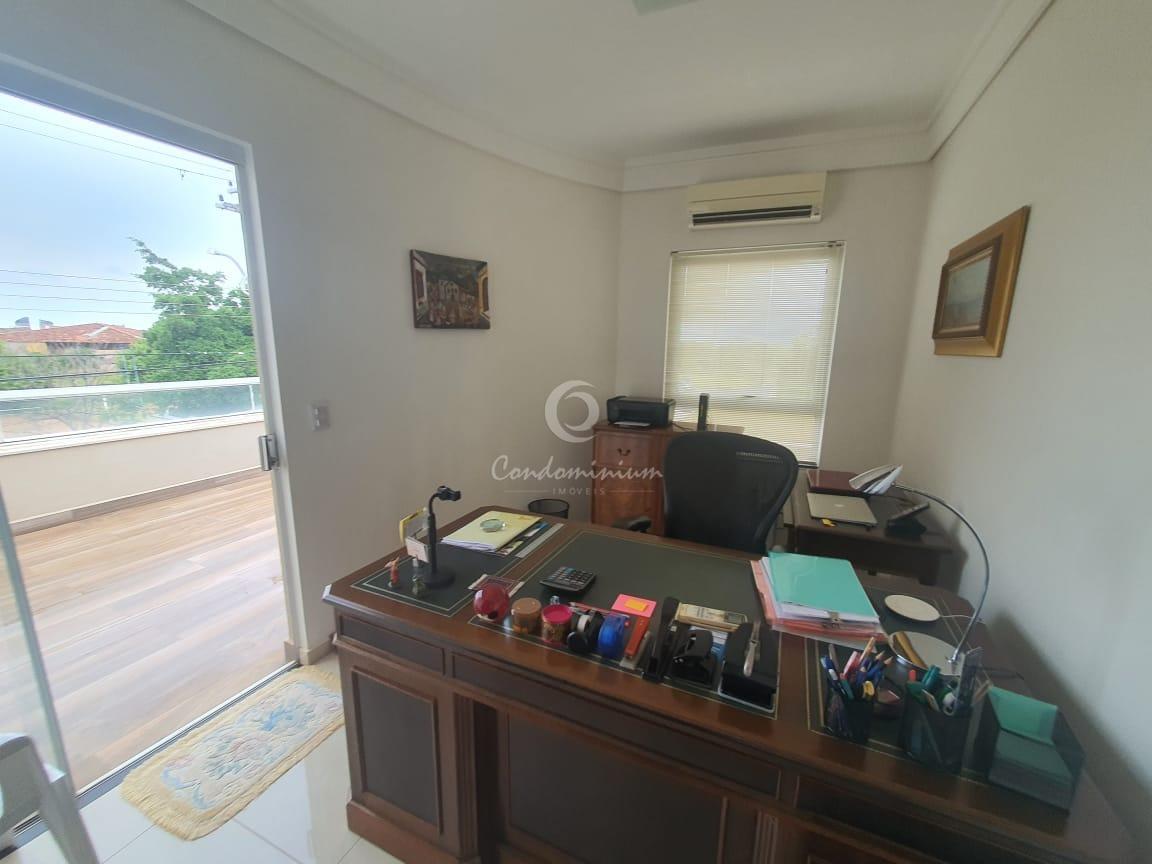 Casa de Condomínio com 4 quartos à venda, 323m² — foto 24 de 57