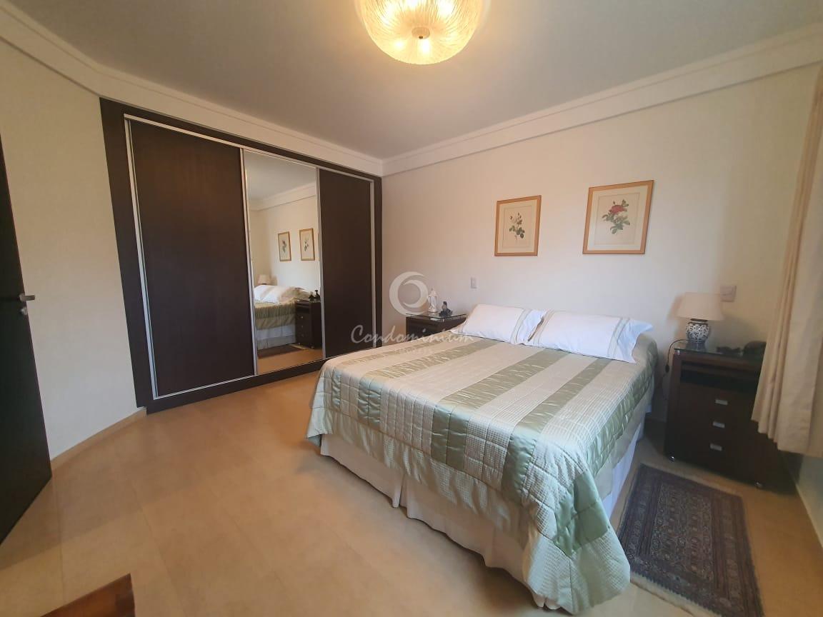 Casa de Condomínio com 4 quartos à venda, 323m² — foto 19 de 57