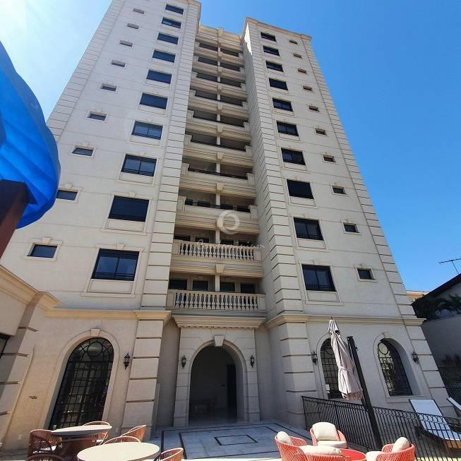 Apartamento com 3 quartos à venda, 123m² — foto 1 de 34