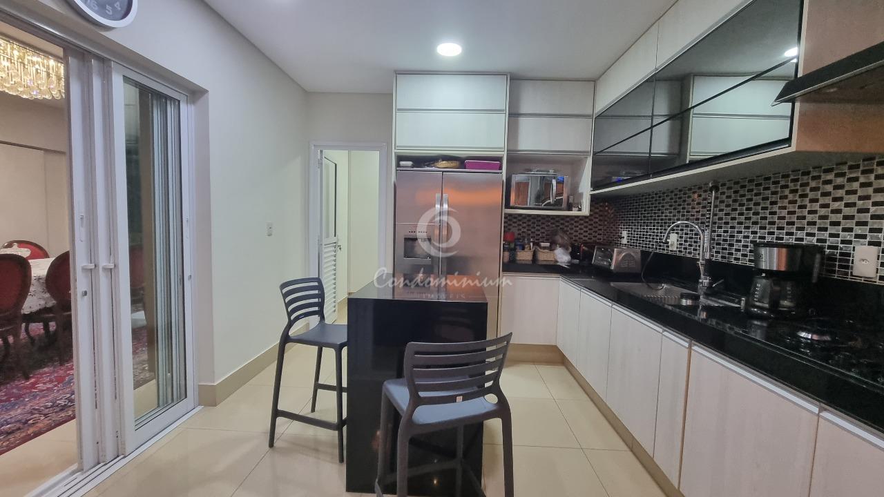 Casa de Condomínio com 5 quartos à venda, 480m² — foto 16 de 53