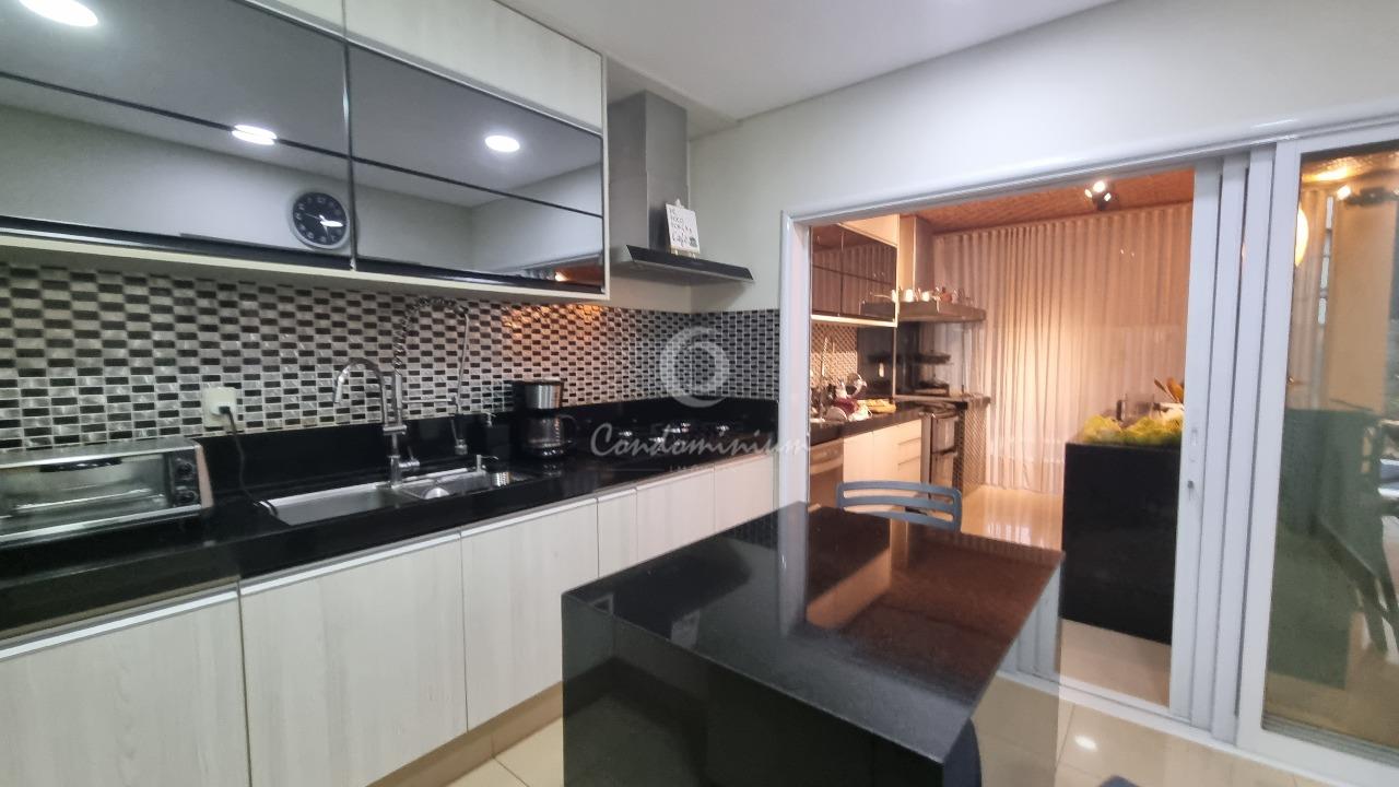 Casa de Condomínio com 5 quartos à venda, 480m² — foto 15 de 53