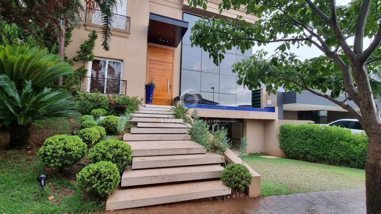 Casa de Condomínio com 5 quartos à venda, 480m² — foto 1 de 53