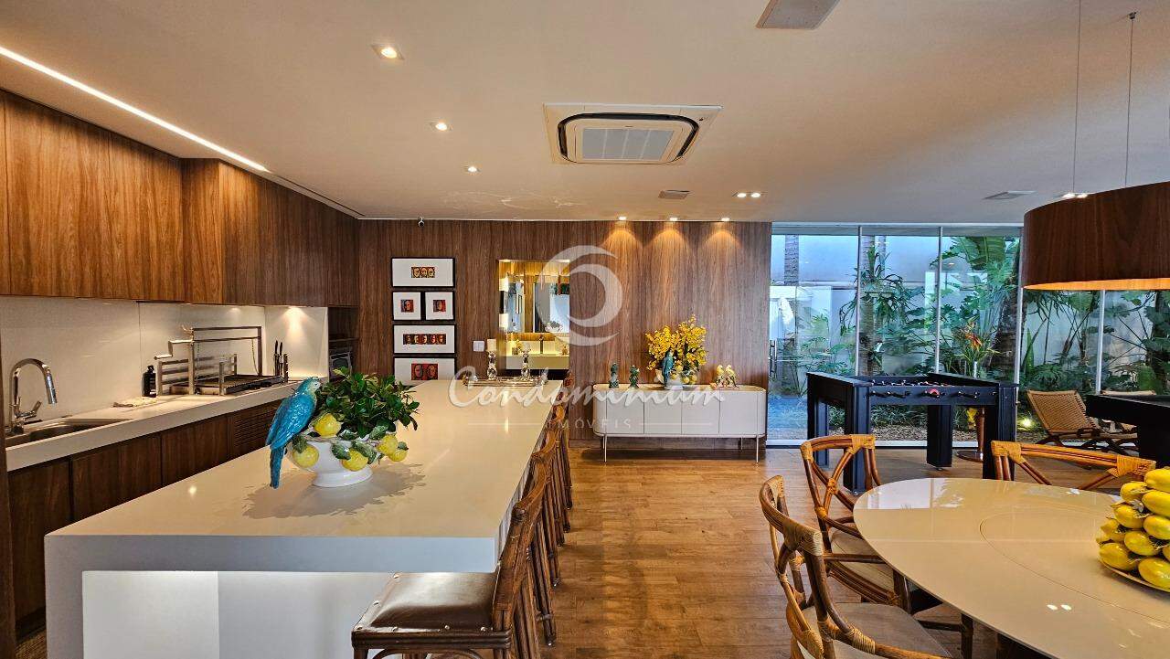 Casa de Condomínio com 4 quartos à venda, 532m² — foto 18 de 44