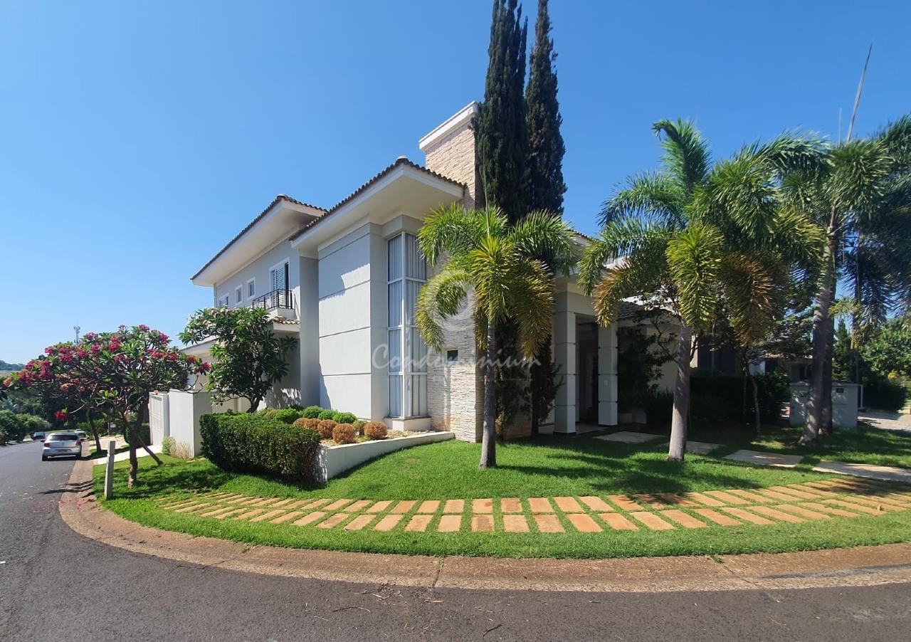 Casa de Condomínio com 3 quartos à venda, 255m² — foto 3 de 34
