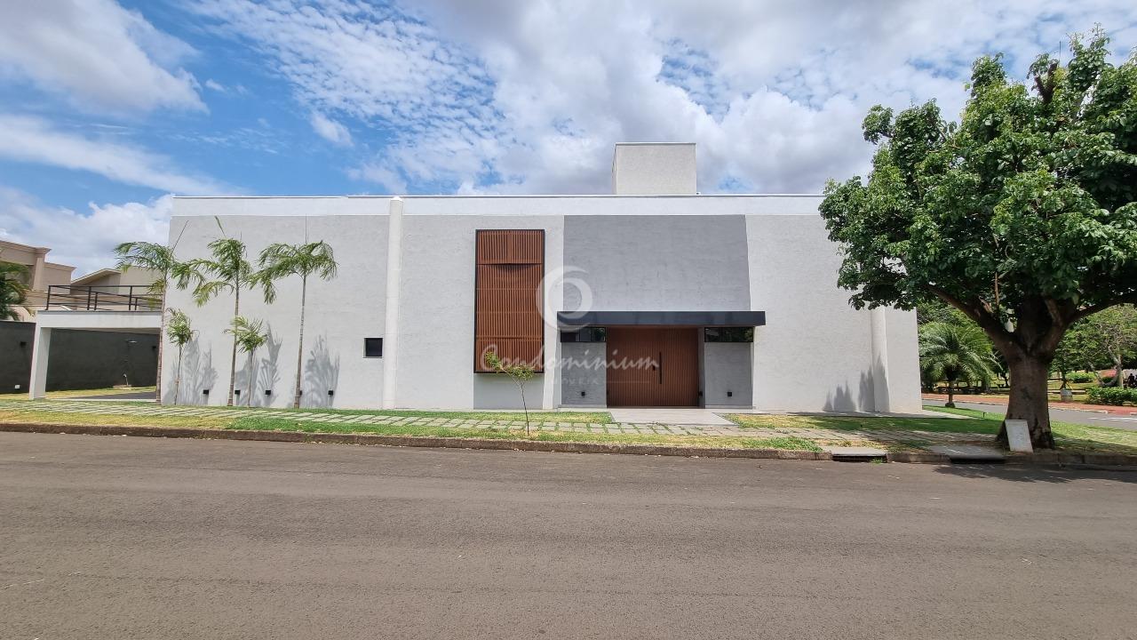 Casa de Condomínio com 4 quartos à venda, 420m² — foto 2 de 44