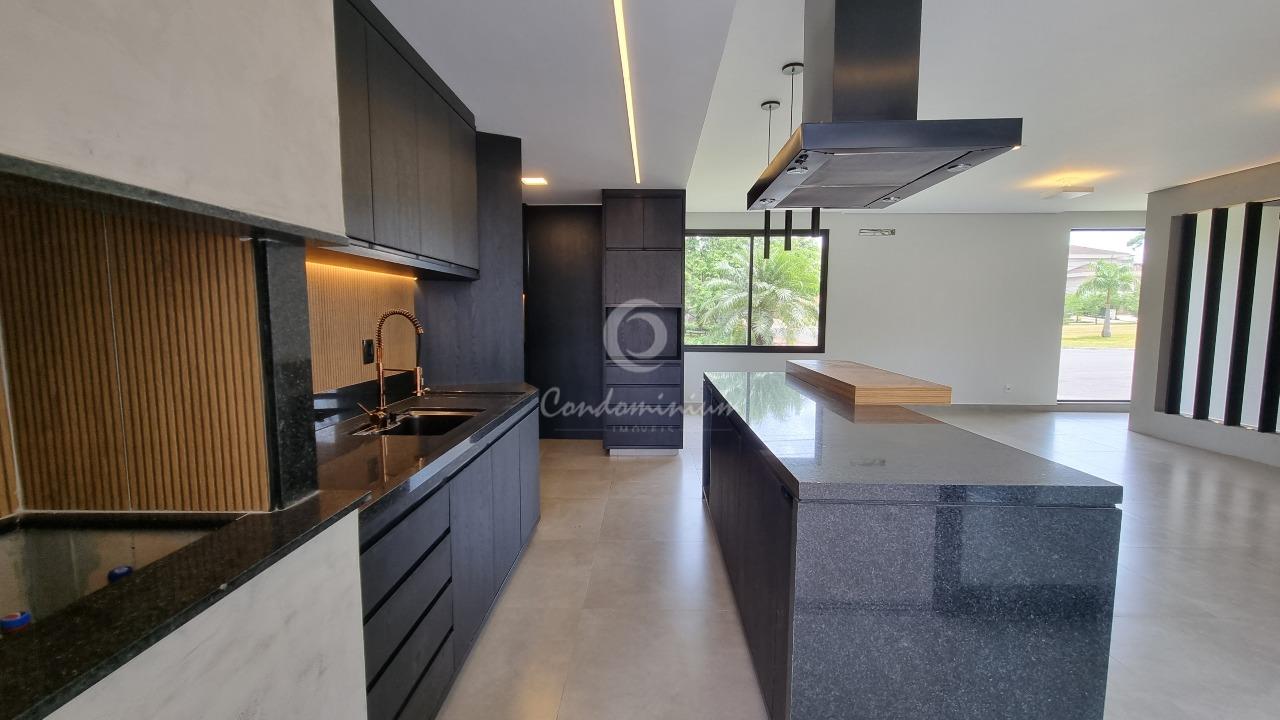 Casa de Condomínio com 4 quartos à venda, 420m² — foto 7 de 44