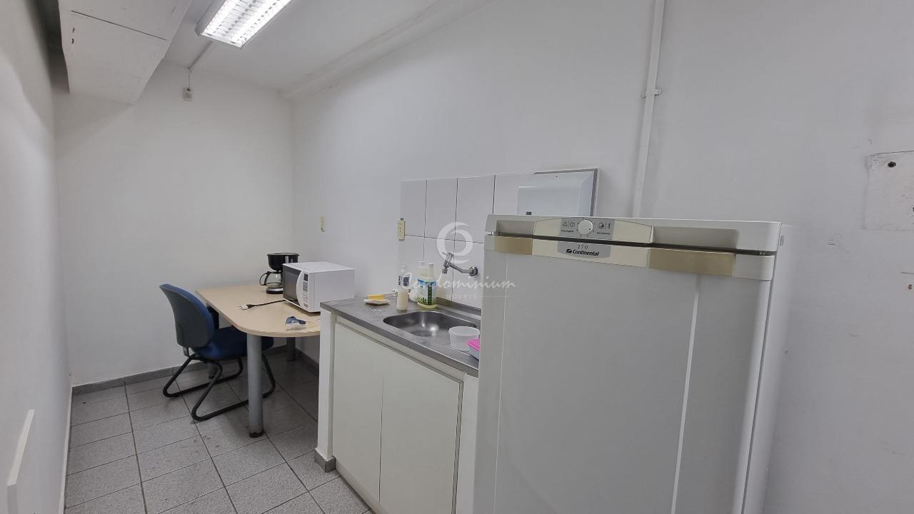 Imóvel Comercial  à venda, 140m² — foto 16 de 17