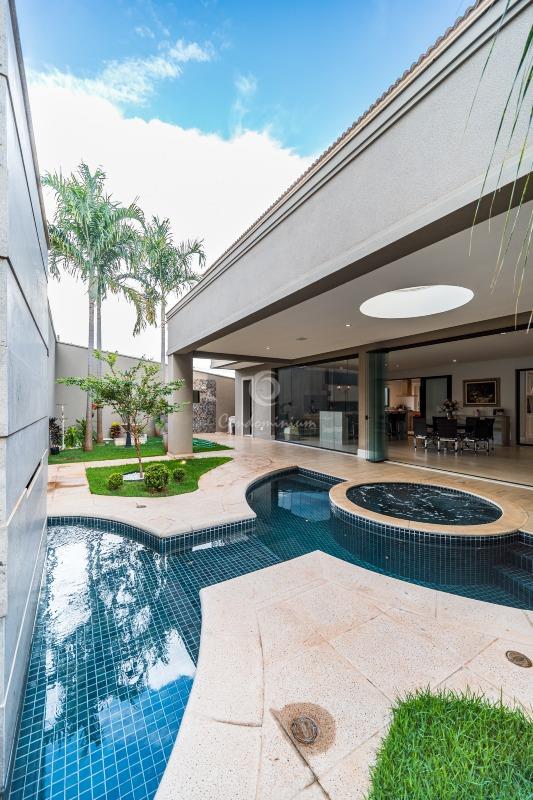 Casa de Condomínio com 6 quartos à venda, 800m² — foto 15 de 52