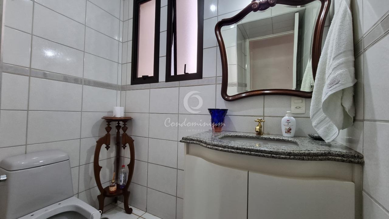 Apartamento com 3 quartos à venda, 217m² — foto 9 de 29