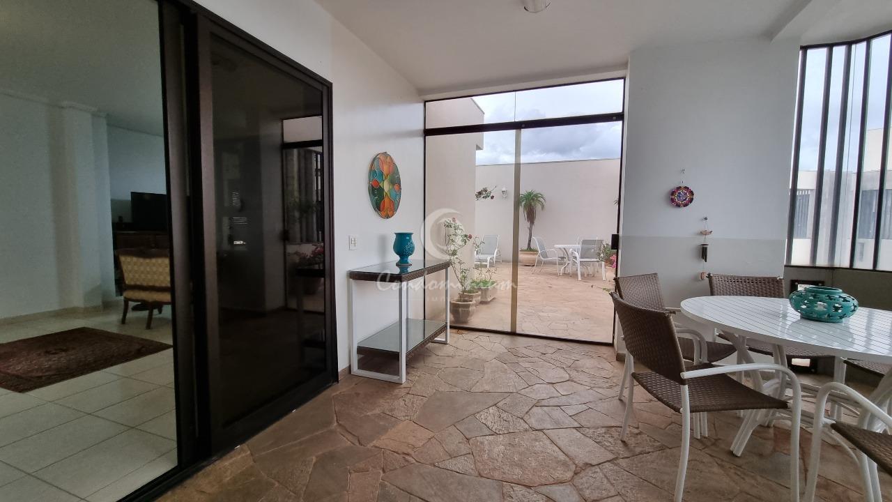 Apartamento com 3 quartos à venda, 217m² — foto 17 de 29