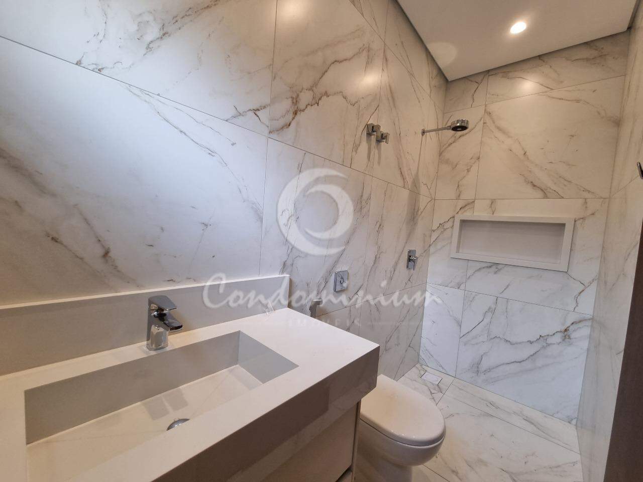 Casa de Condomínio com 3 quartos à venda, 250m² — foto 20 de 46